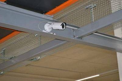 Cameras for logistics platforms 