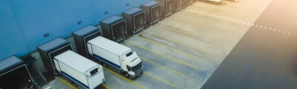 Logistics operator monitors its stevedoring process through 4K video cameras.